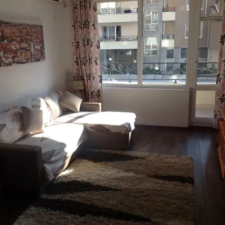 Perla Vip Apartment Burgas